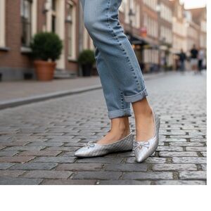 Toast! Silver Metallic Flat Pointed Toe Balletcore Bow Whimsigoth Ballet SZ 10